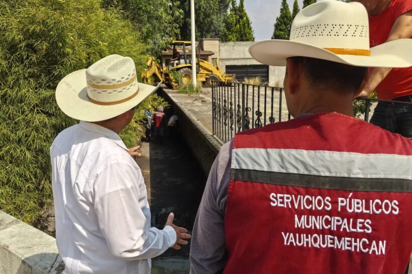 Realizan mantenimiento en drenaje pluvial de Yauhquemehcan para prevenir inundaciones