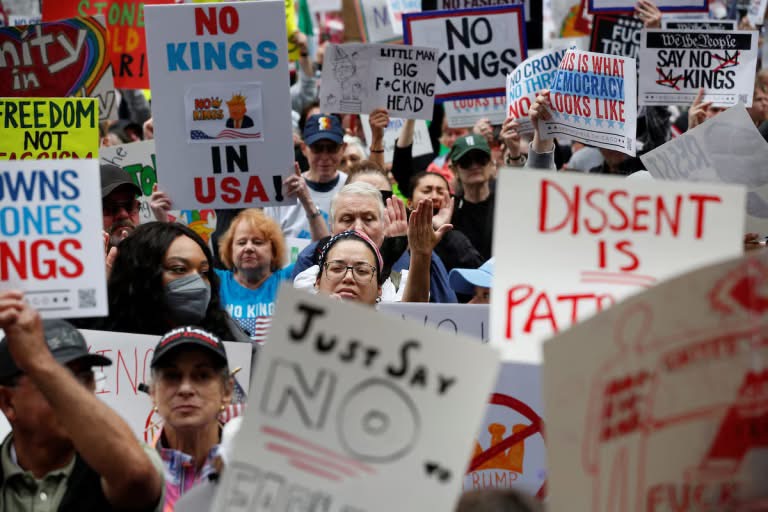 EE.UU. se moviliza contra Trump: protestas masivas y tensión tras asesinato de legislador demócrata