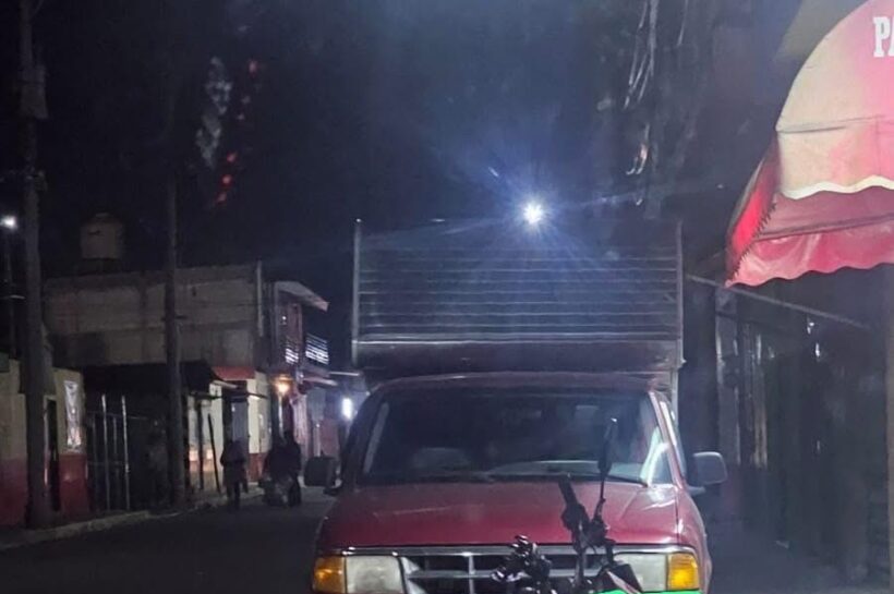 Roban camioneta en pleno centro de Teolocholco; la inseguridad no da tregua